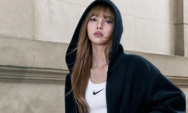 Lisa BLACKPINK Digandeng Nike, Air Max 95 Ludes