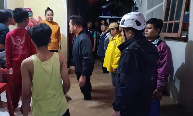 Banjir Cilegon Tanggul Jebol Picu Evakuasi Ratusan Warga