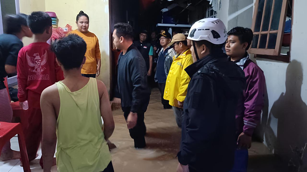 Banjir merendam permukiman warga di Kecamatan Cibeber Kota Cilegon