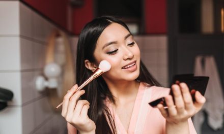 Tren Makeup 2026 Ekspresi Diri, Natural Glam, Sentuhan Futuristik