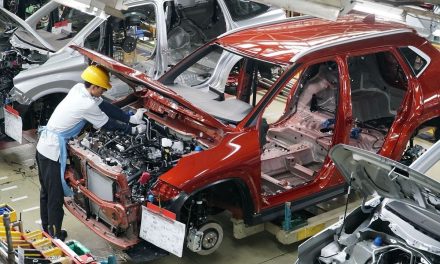 Stimulus Ekonomi Jangka Panjang Jadi Penopang Industri Otomotif