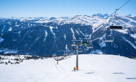 Longsor Salju Pegunungan Alpen Tewaskan Sejumlah Pemain Ski