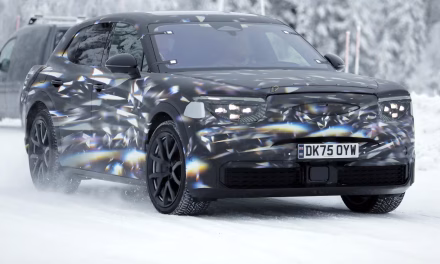 Bentley Siapkan SUV Listrik Mewah Lewat Uji Suhu Ekstrem