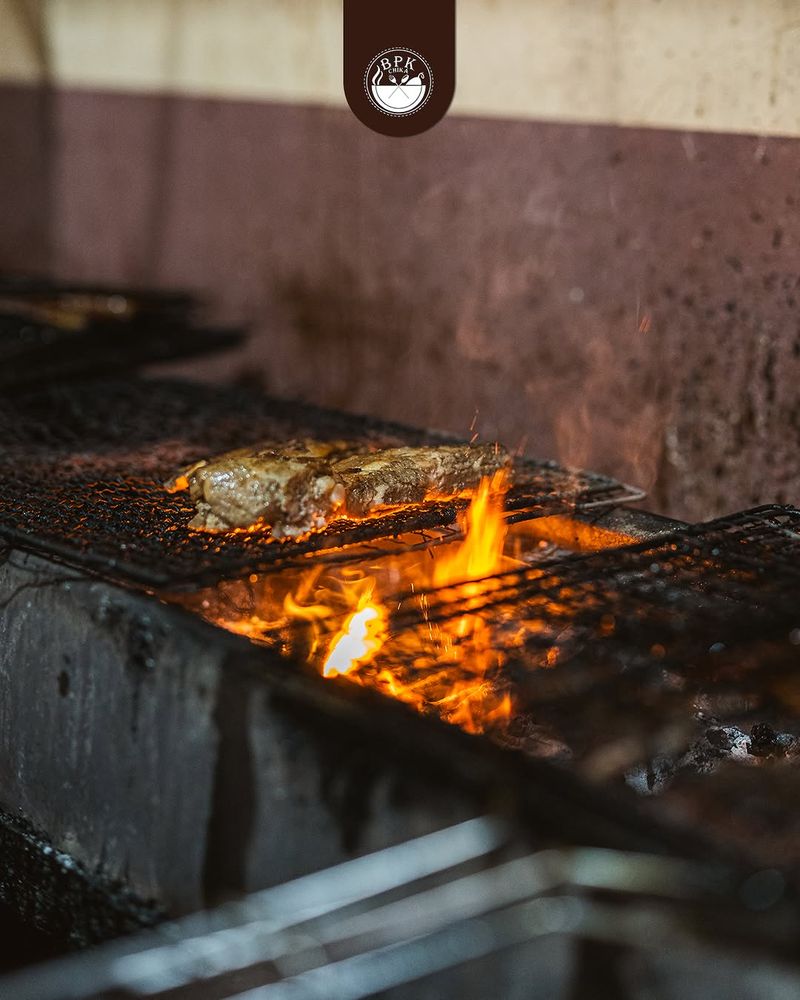 iga bakar Kelapa Gading dengan daging empuk dan bumbu meresap