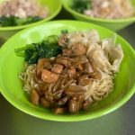 Tanggal Tua Tetap Kenyang, Ini Kuliner Murah Favorit di Tebet