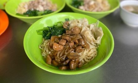 Tanggal Tua Tetap Kenyang, Ini Kuliner Murah Favorit di Tebet
