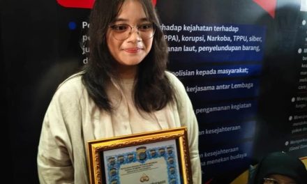 Tanpa Rasa Takut, Mahasiswi Ini Hentikan Jambret HP di Jalan