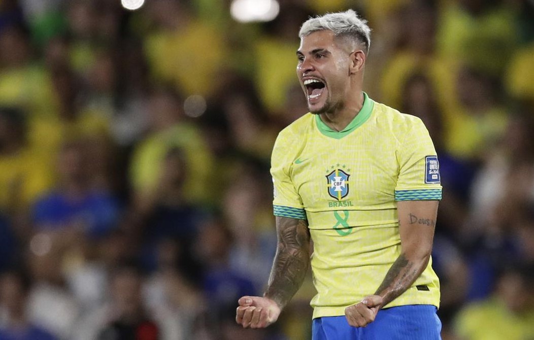 Bruno Guimaraes jadi target transfer Chelsea