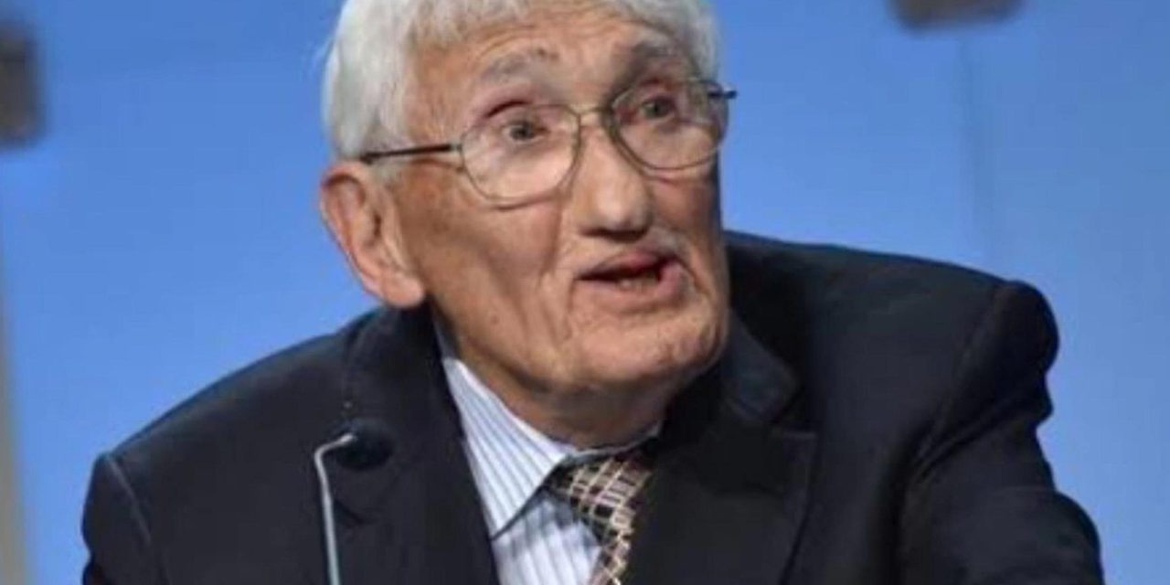 Tokoh Filsafat Jürgen Habermas Meninggal Dunia