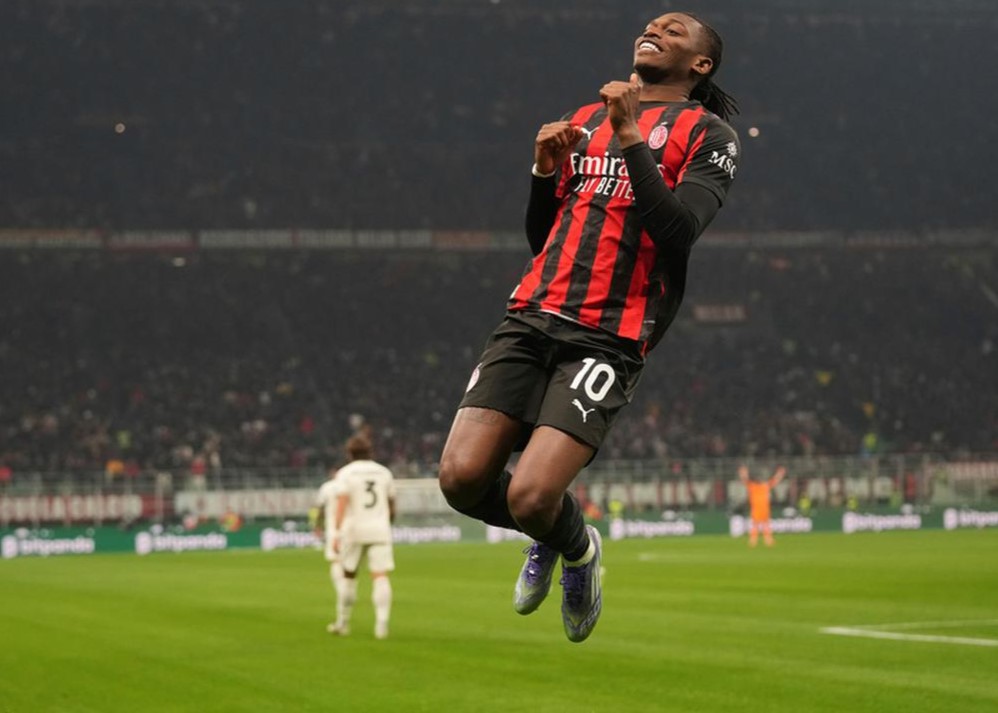 Rafael Leao Jadi Prioritas Milan, Kontrak Baru Segera Disiapkan