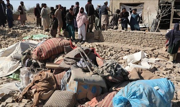 Afghanistan-Pakistan Hentikan Konflik Sementara Sambut Idul Fitri