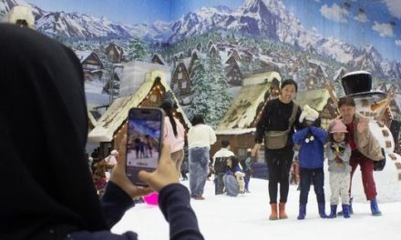 Libur Lebaran Seru di Trans Snow World dengan Promo Spesial