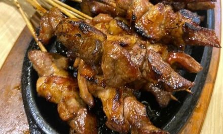Cempe Lemu Tegal: Sate Kambing Muda Favorit Banyak Pejabat