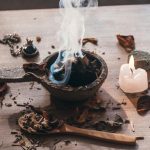 Dari Ritual ke Gaya Hidup, Kemenyan Kini Jadi Parfum Eksklusif