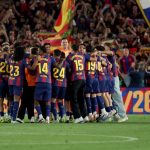 Barcelona Berduel dengan Bayern untuk Angkut Bek Man City Ini