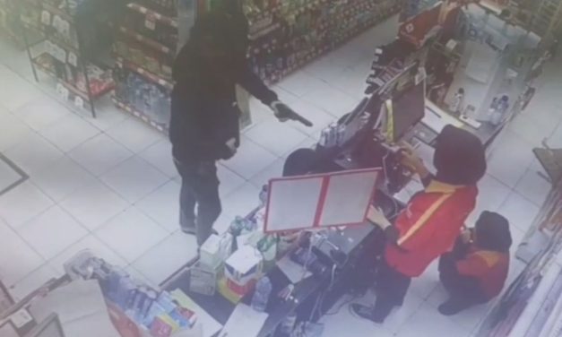 Karyawan Disekap di Ruang Brankas Berhasil Kabur dengan APAR
