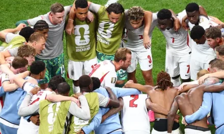 Patrice Evra Ungkap Satu Hal yang Harus Diwaspadai Inggris