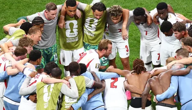 Patrice Evra Ungkap Satu Hal yang Harus Diwaspadai Inggris