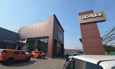 iCar Gebrak Pasar Indonesia, Dealer 3S Perdana Resmi Dibuka