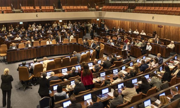 Parlemen Israel Dibubarkan, Pemilu 2026 Jadi Penentu Masa Depan Netanyahu