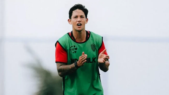 Irfan Bachdim memberikan dukungan kepada Timnas Indonesia jelang Piala AFF 2026