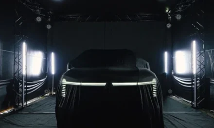 Mitsubishi Pajero Generasi Terbaru Debut 2 September, Triple Meter Berubah Digital