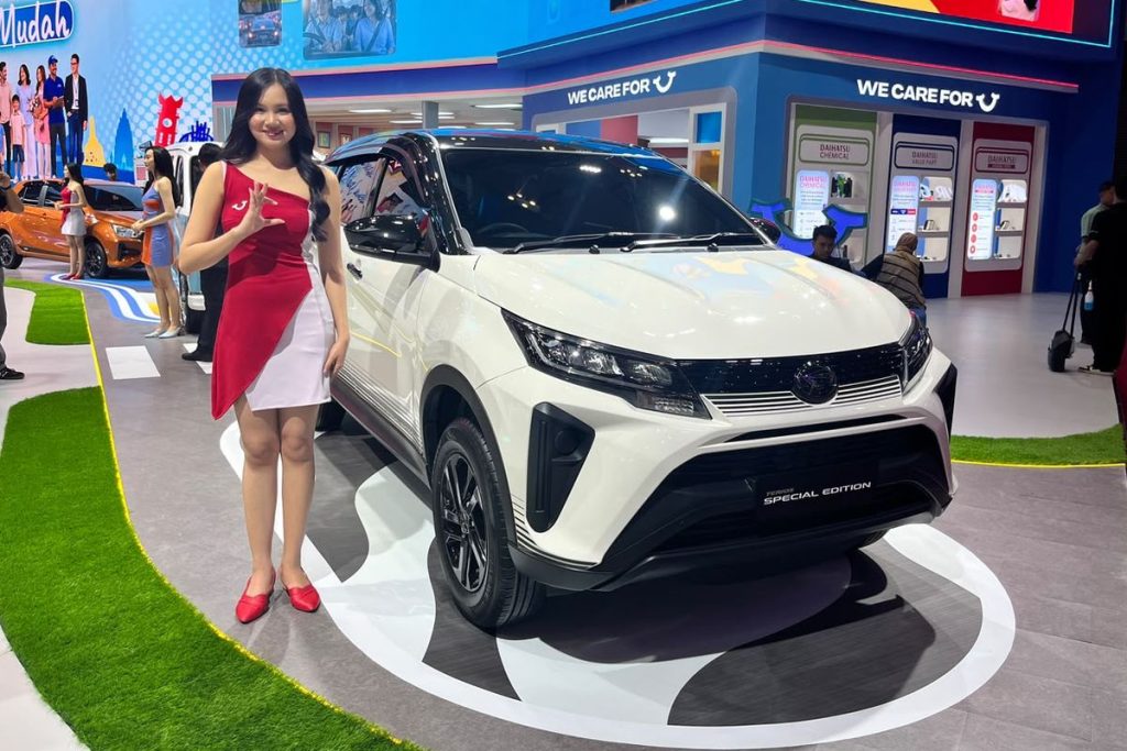 Daihatsu Terios Special Edition tampil di GIIAS 2026 dengan desain two-tone hitam, pelek black gloss, dan sentuhan eksterior yang lebih sporty.