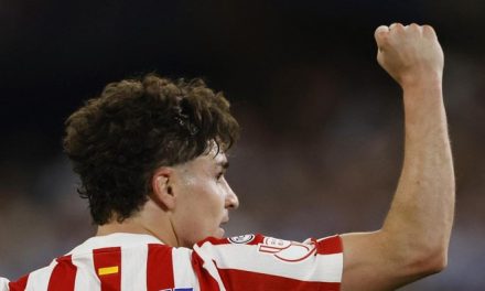 Martin Keown Sarankan Arsenal Rekrut Julian Alvarez untuk Perkuat Lini Depan