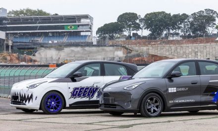 Geely EX2 Street dan Track Tampil Sporty, Bawa Gaya Jalanan hingga Balap