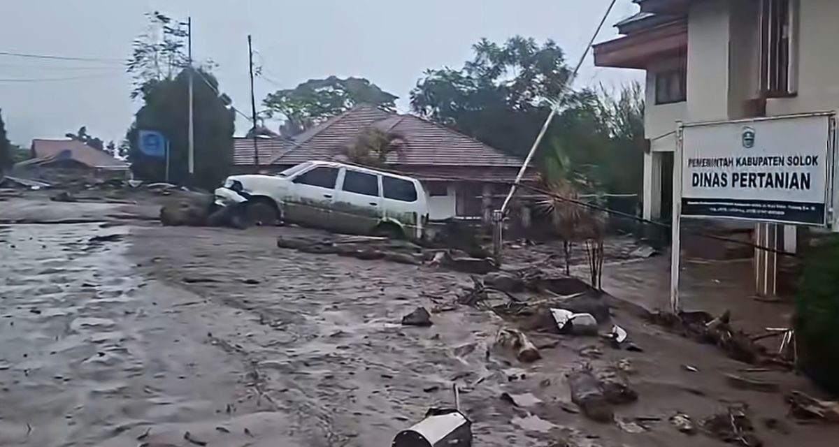 Banjir Bandang dan Longsor Solok Putus Akses Padang–Solok, 32 Warga Mengungsi